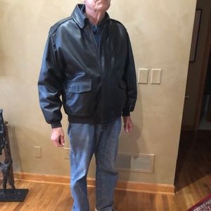 Men's X-Large L.L. Bean leather jacket